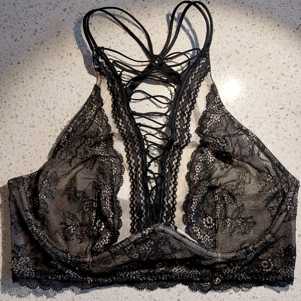 Victoria's Secret - Lace-up Halter Bralett (never worn)